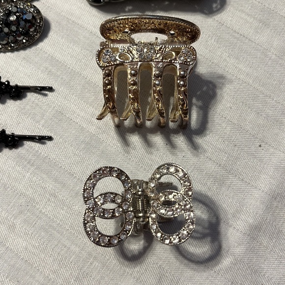 EUC and NWT Prom and Holiday Hair clips - Picture 5 of 13
